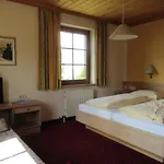 ホテル Steinerhaus Berggasthof グレーブミング