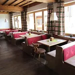Steinerhaus Berggasthof