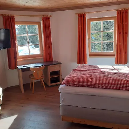 Steinerhaus Berggasthof Grobming