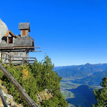 Steinerhaus Berggasthof Szálloda 3*
