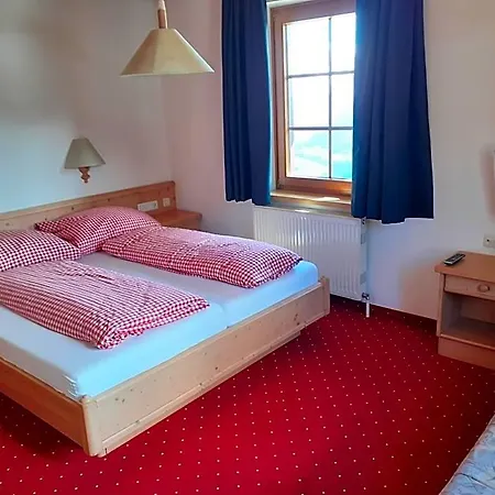 Steinerhaus Berggasthof Grobming